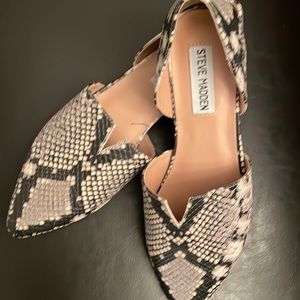 Steven Madden flats